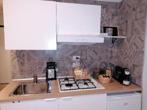 Holidaystudio Appartamento In Centro サレルノ エクステリア 写真